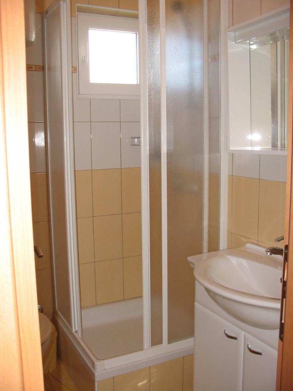 Apartmani Manuela Lopar Rom bilde